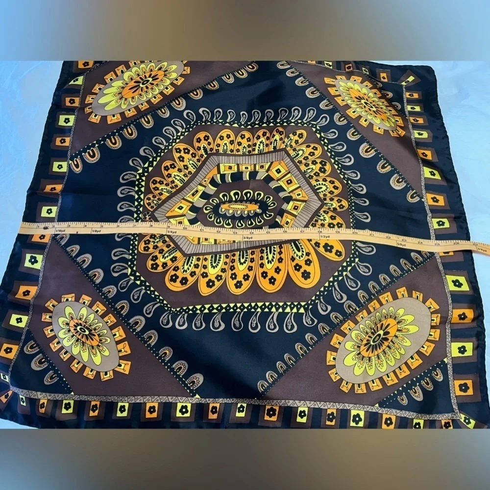 Burmel Scarf | Vintage 70s Retro Brown Vibrant | Rolled Hem